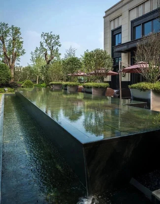 鼎力推荐-上海中心区某顶豪项目豪宅-精品级景观设计CAD版和PDF版全套施工图（园建+绿化+结构+水电）+实景照片
